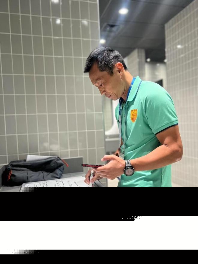 山东小伙菲律宾执教,率“草根球队”闯进亚冠