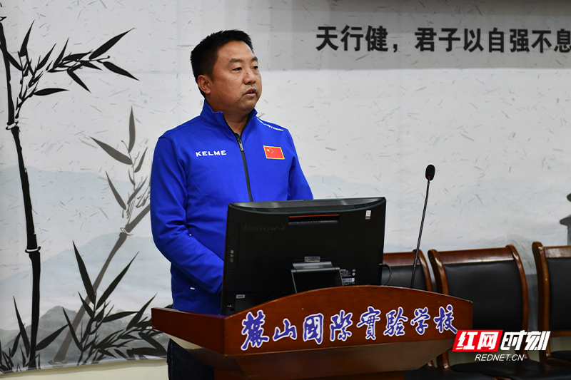 中超直播_中超免费无插件高清直播回放_中超直播昼夜模式